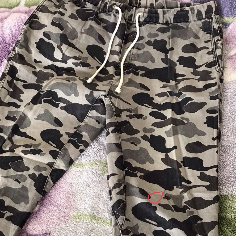 Divided by H&M Men’s Camo Joggers